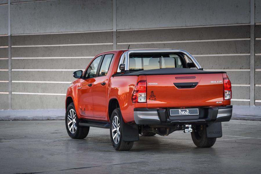  Toyota Hilux Dakar Double Cab 2018 года  (ZA) (фото 5 из 40)